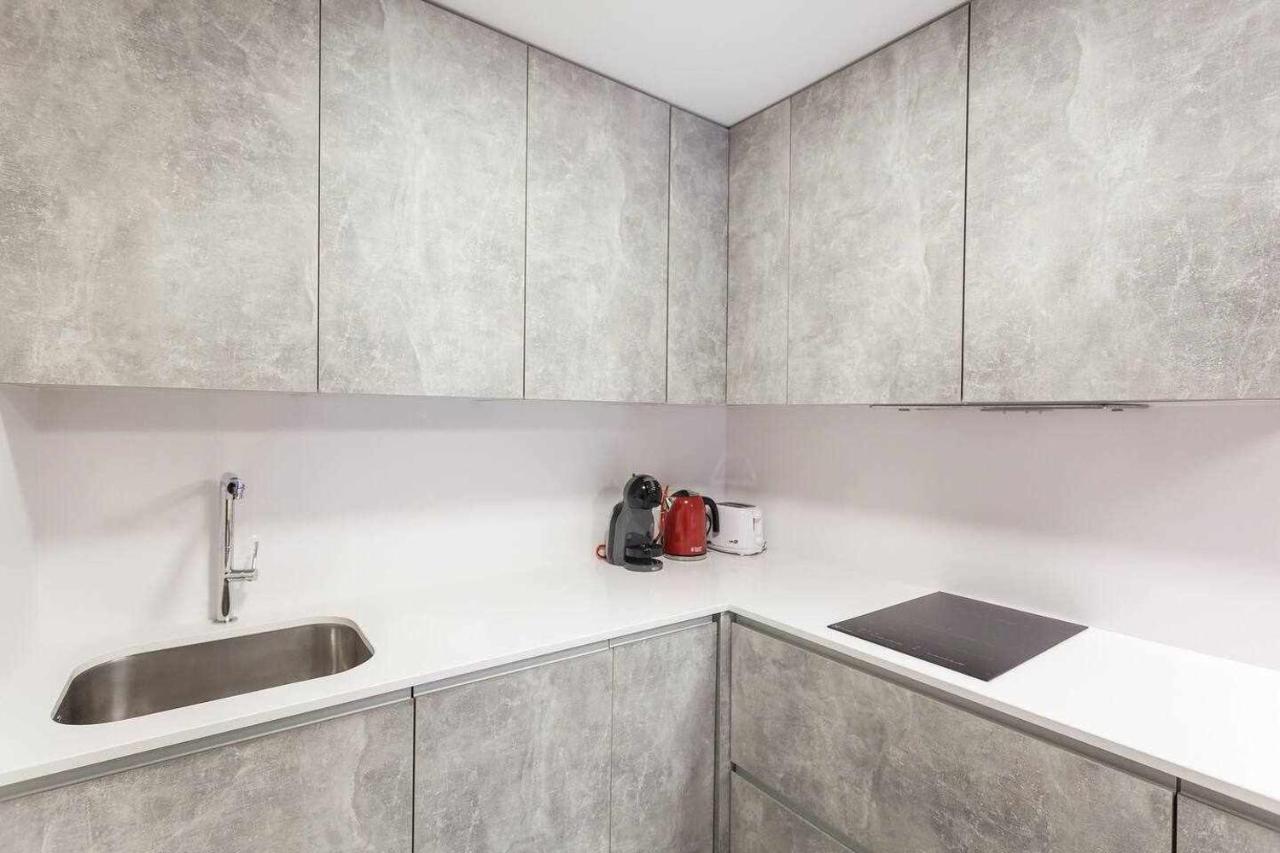 Apartamento Lujo Castellana Chamartin Apartment Madrid Bagian luar foto