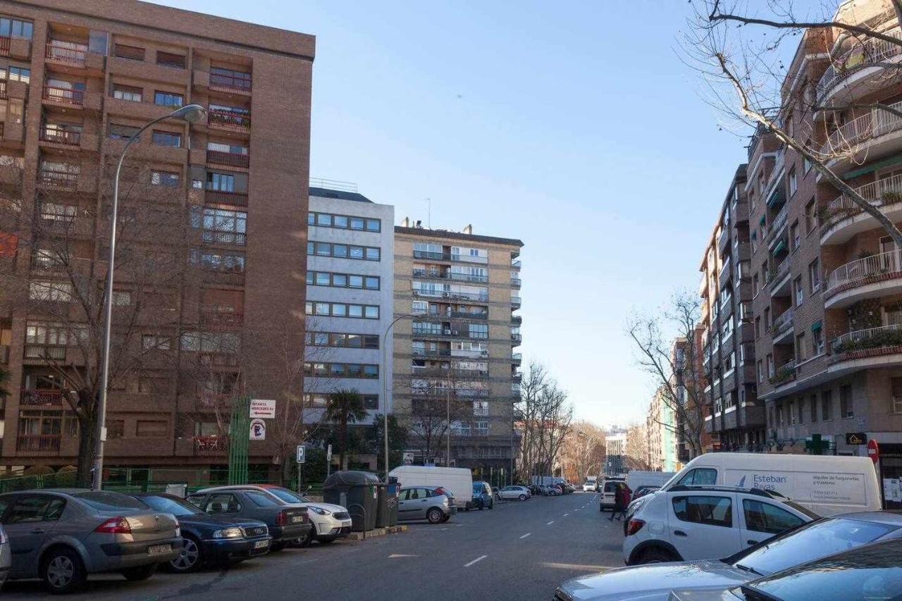Apartamento Lujo Castellana Chamartin Apartment Madrid Bagian luar foto