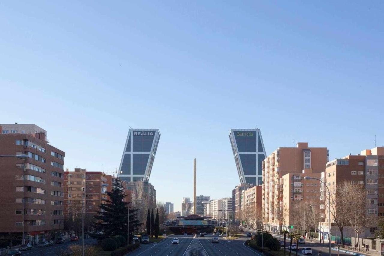 Apartamento Lujo Castellana Chamartin Apartment Madrid Bagian luar foto