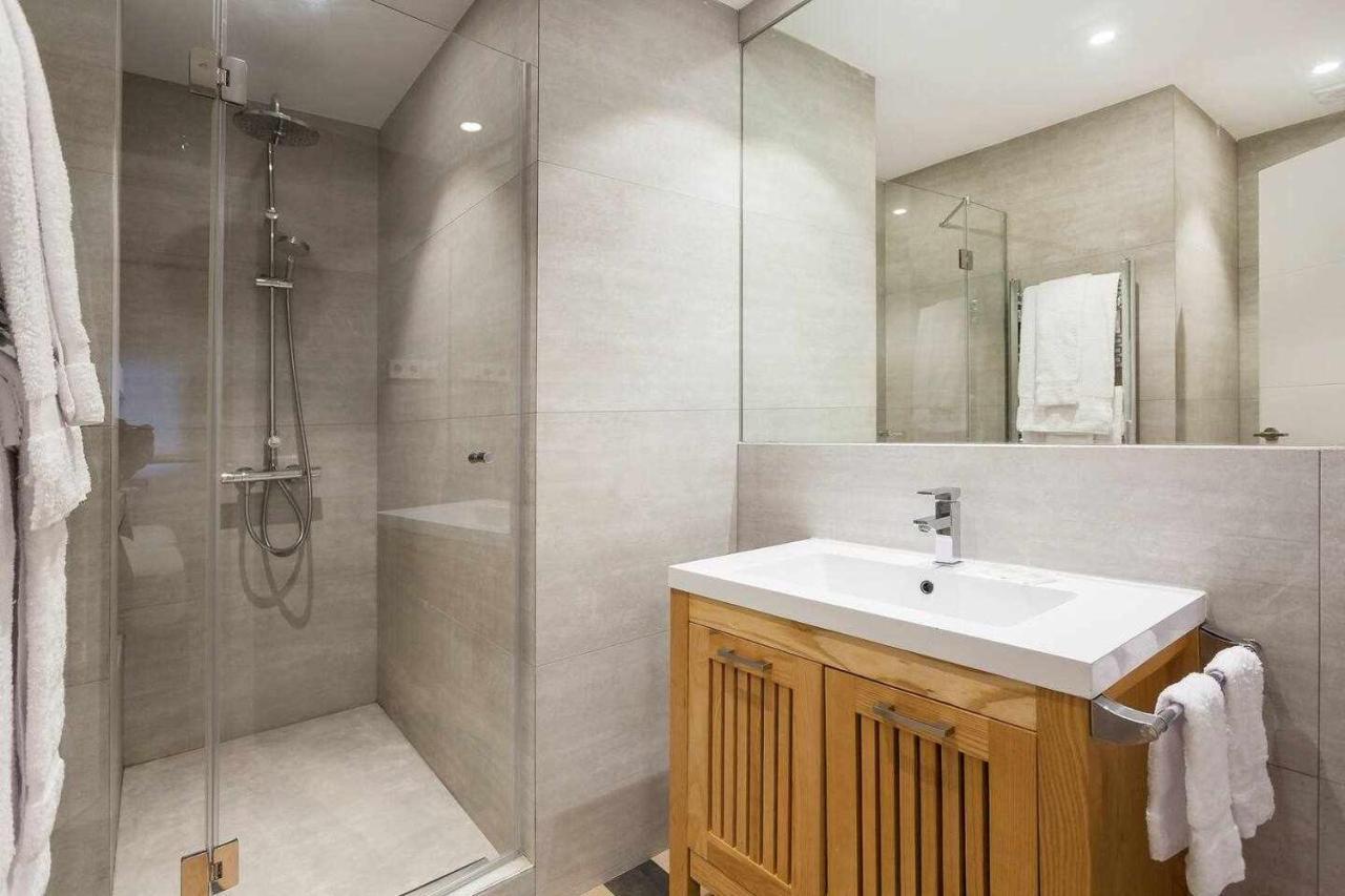 Apartamento Lujo Castellana Chamartin Apartment Madrid Bagian luar foto