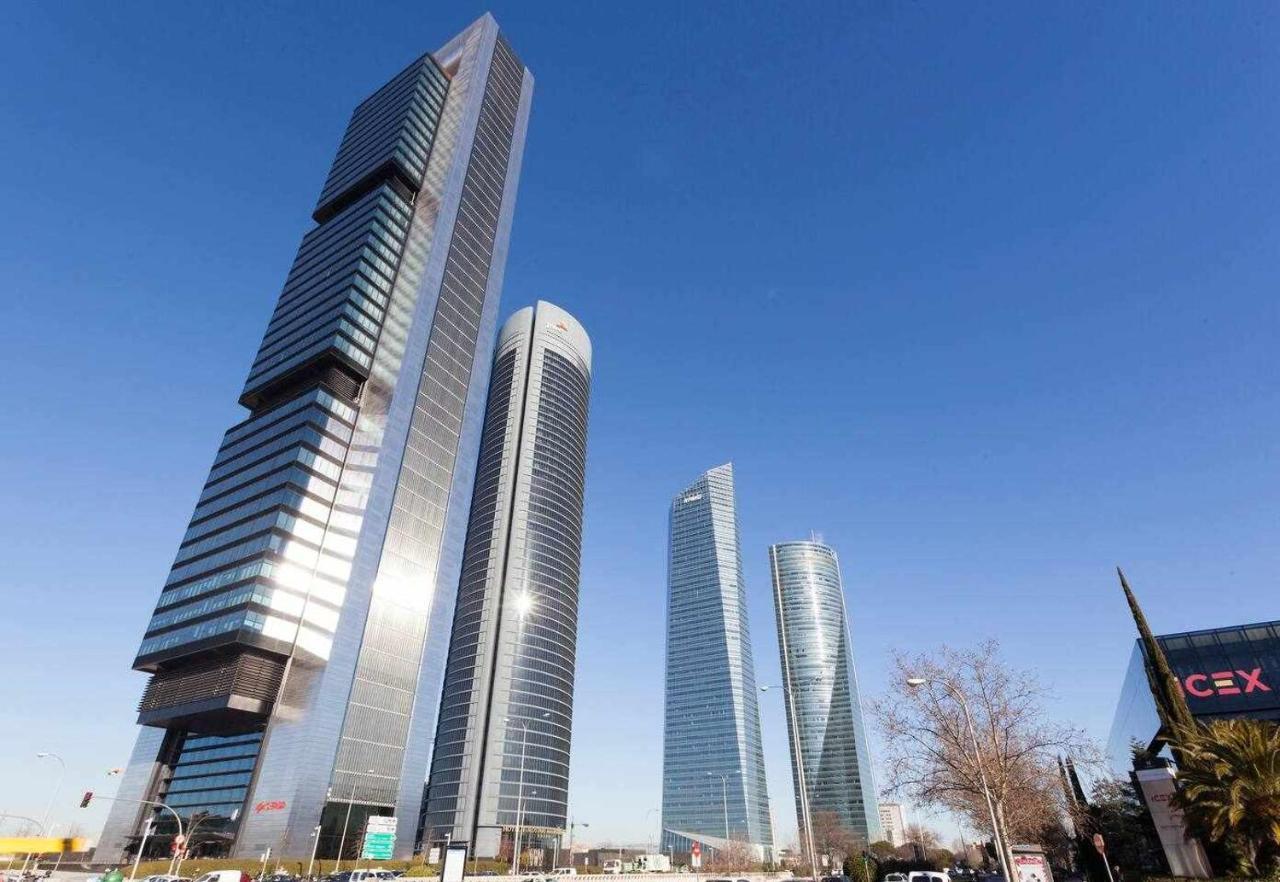 Apartamento Lujo Castellana Chamartin Apartment Madrid Bagian luar foto